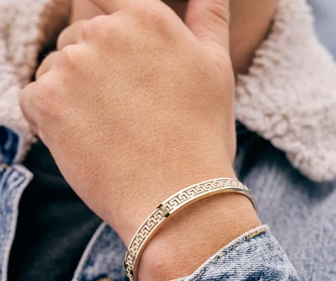 Brazalete Calado, segunda fotografía del catálogo