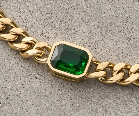 Pulso Jade, segunda fotografía del catálogo